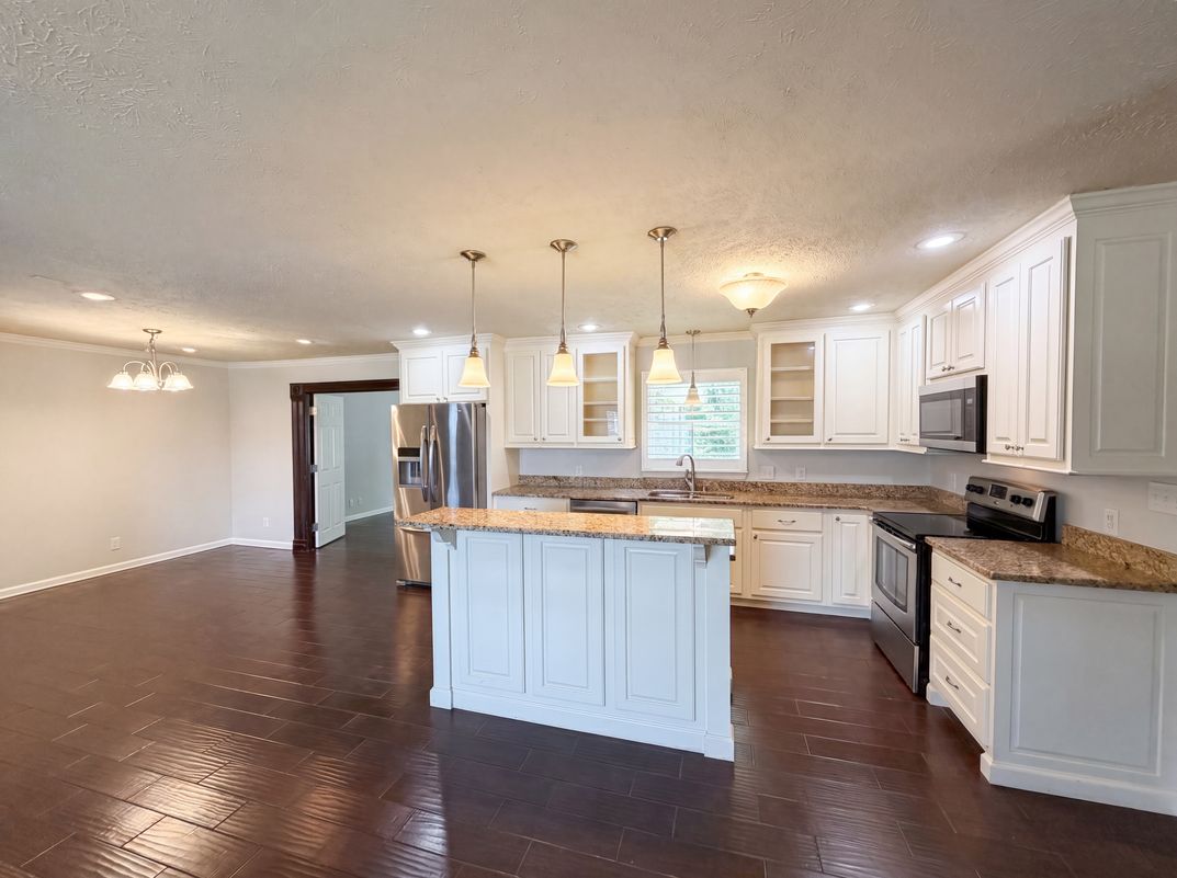 Property photo 2 of 5416 Shipman Rd