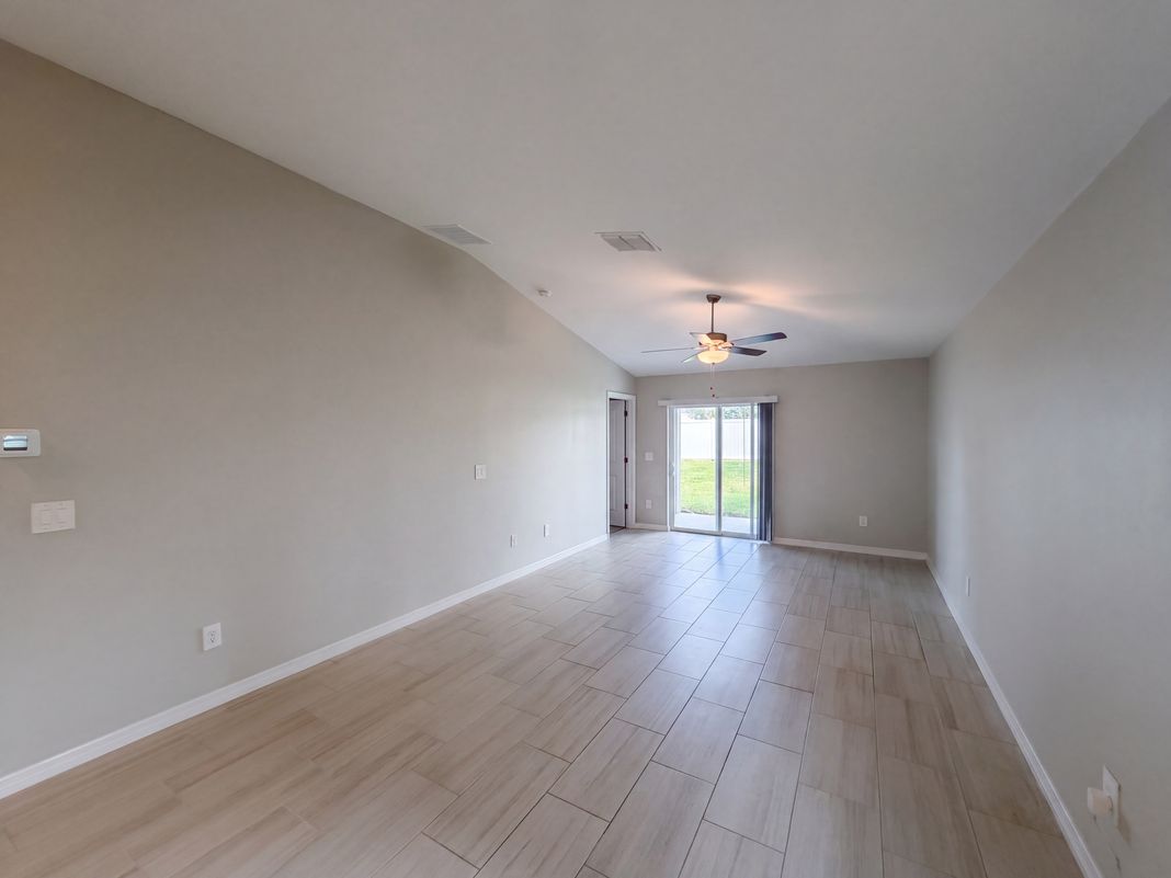 Property photo 3 of 3513 Radiant Mountain Dr