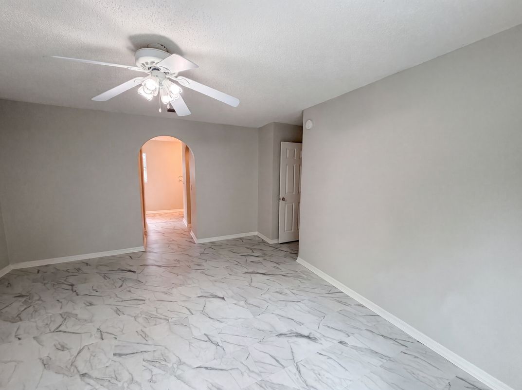 Property photo 3 of 5191 Quintilis St