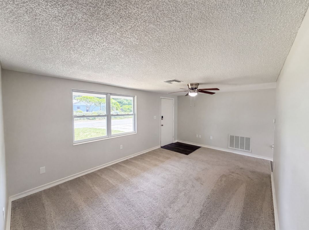 Property photo 3 of 3518 Gorman Dr