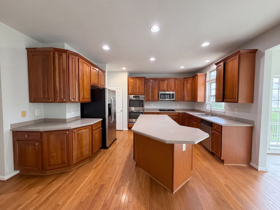Property photo 2 of 14066 Clatterbuck Loop