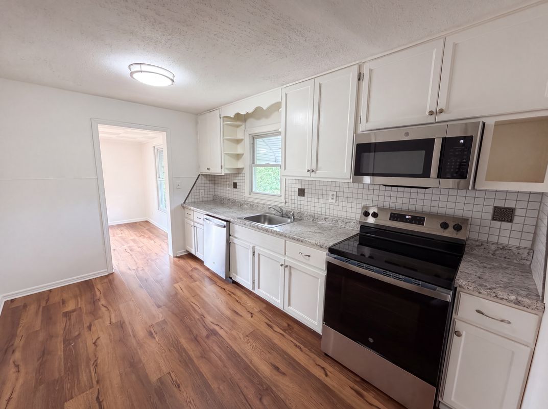 Property photo 2 of 612 Victor Dr