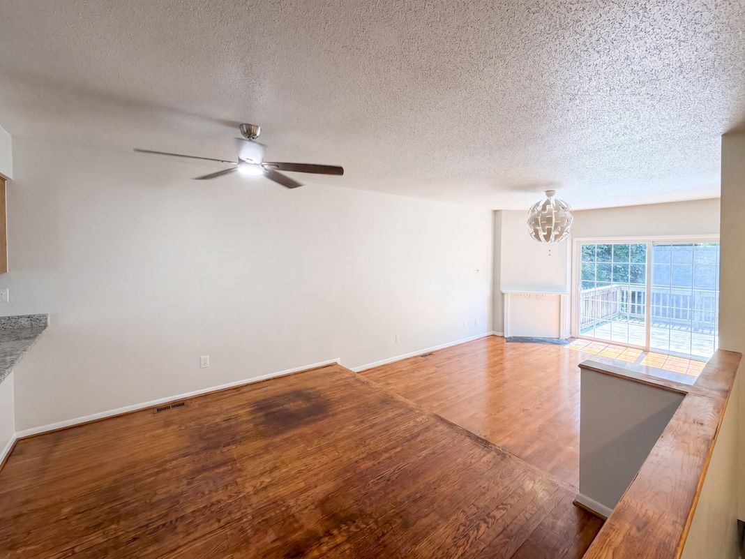 Property photo 3 of 704 Green Ridge Dr