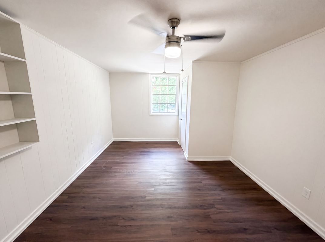 Photo 10 of 19 of 1375 NW South Hicks Cir, Conyers, GA