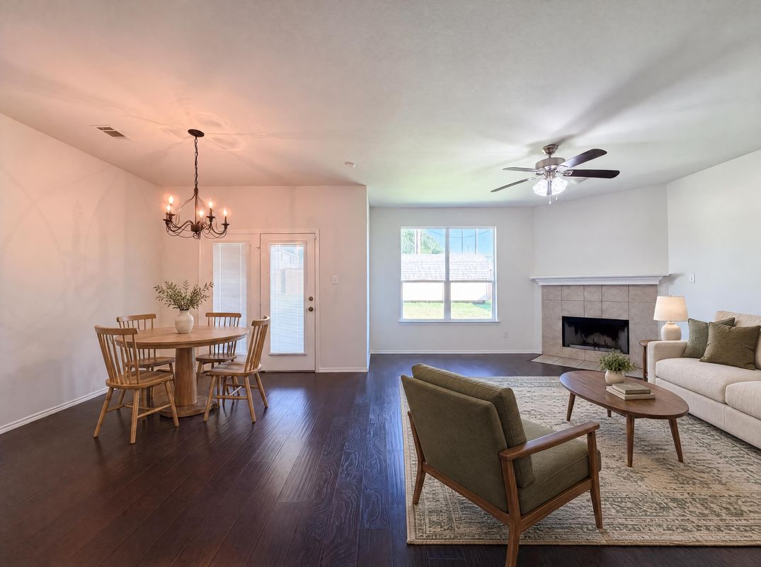 Property photo 3 of 1411 Niagara Falls Ct
