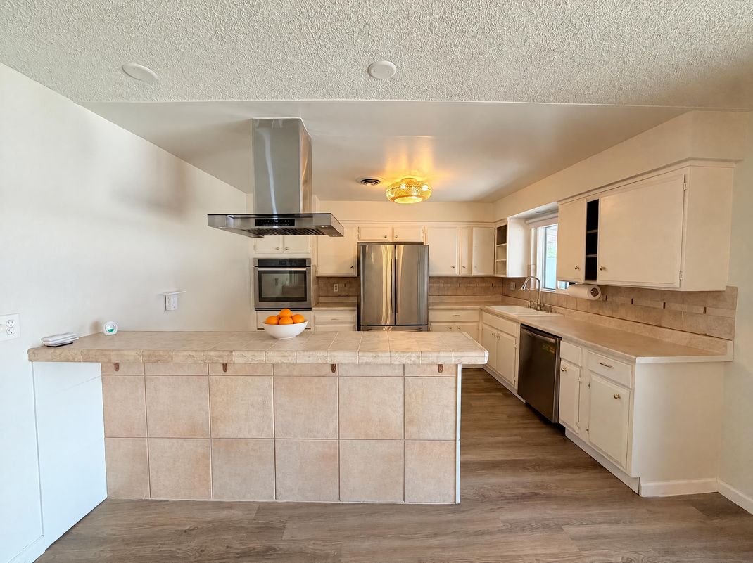 Property photo 2 of 1483 Pawnee Dr