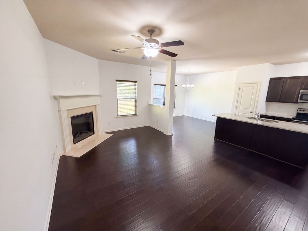 Property photo 3 of 106 Southwind Cir