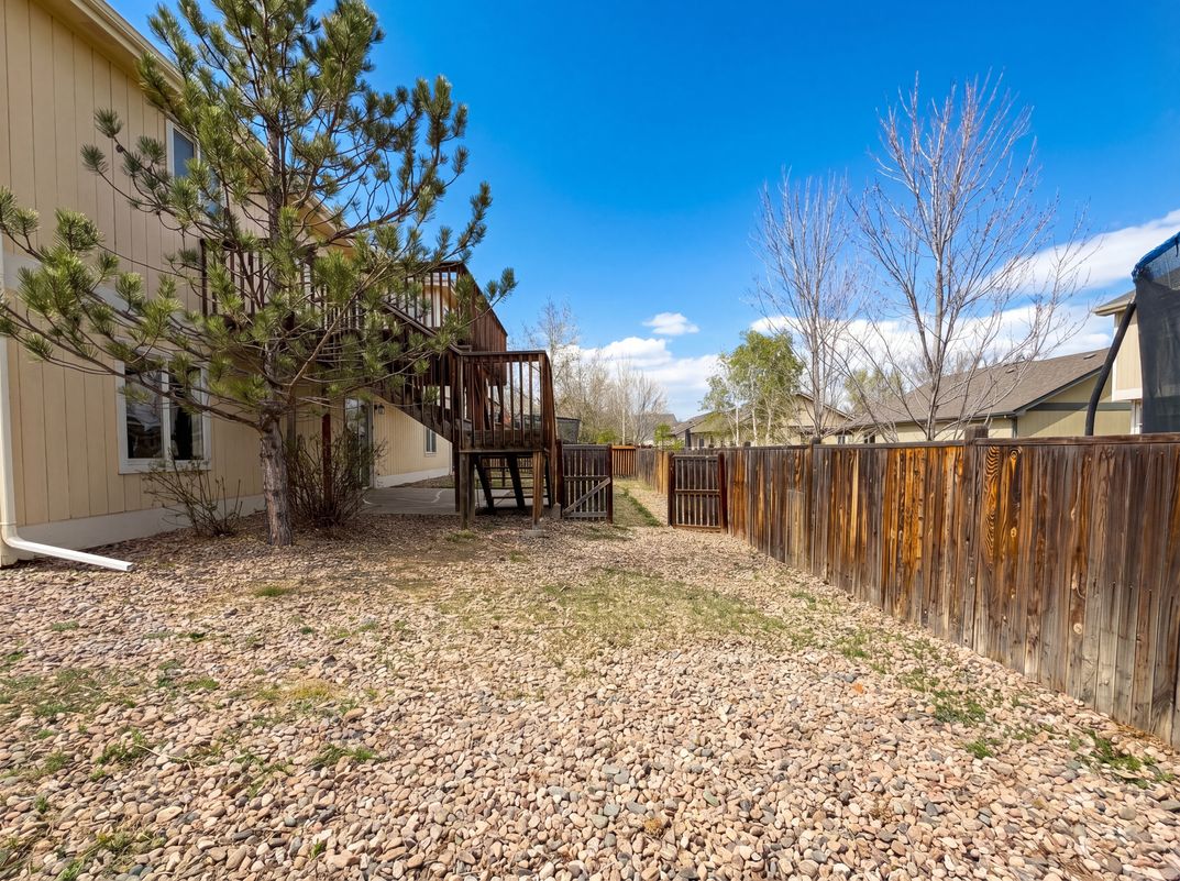 Photo 44 of 50 of 4098 La Junta Dr, Loveland, CO
