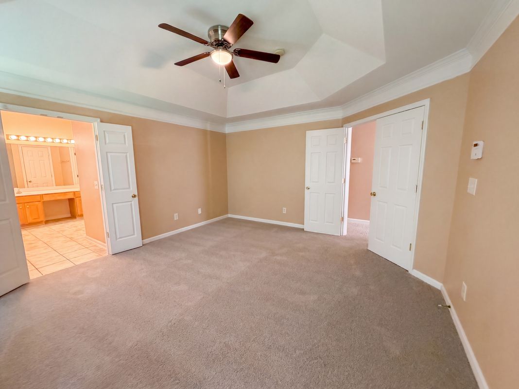 Photo 4 of 26 of 3106 Arklow Rd, Charlotte, NC