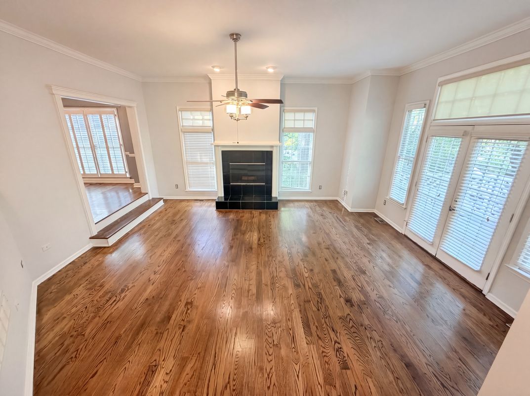 Property photo 3 of 1821 Monroe Dr NE
