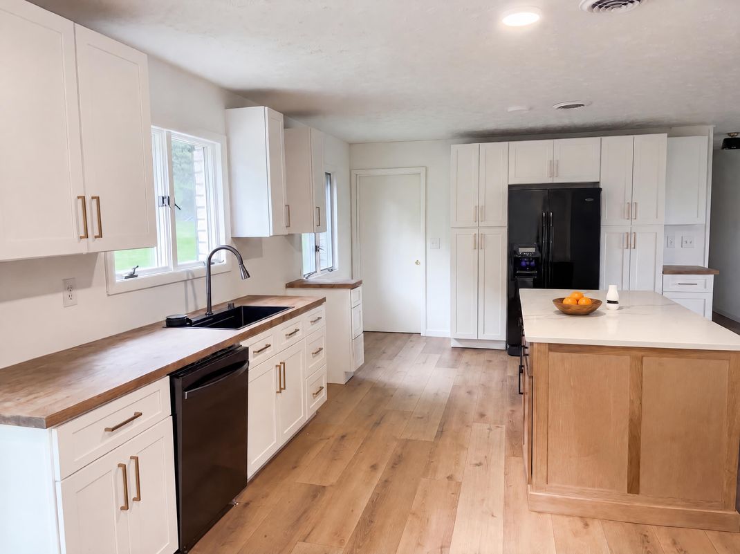 Property photo 2 of 814 Becks Gap Rd