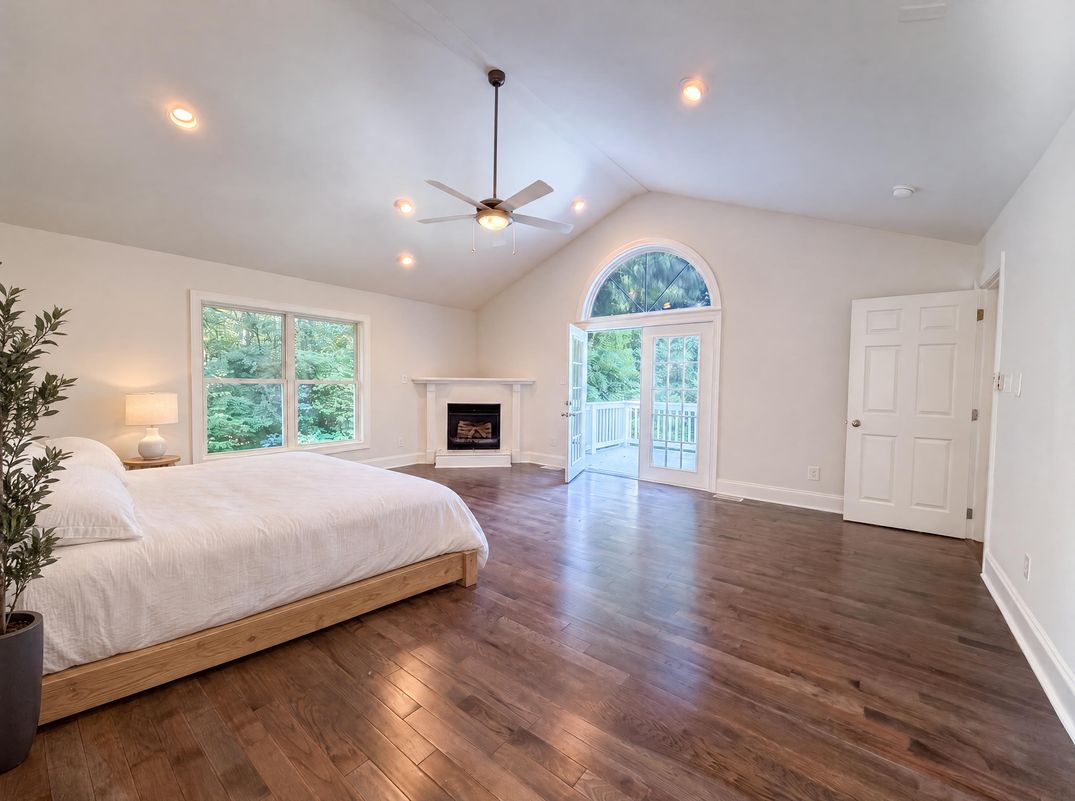 Property photo 3 of 502 Live Oaks Ct