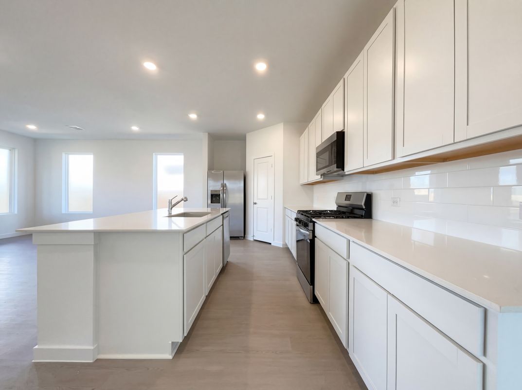 Property photo 2 of 3024 Paradise Capri Dr