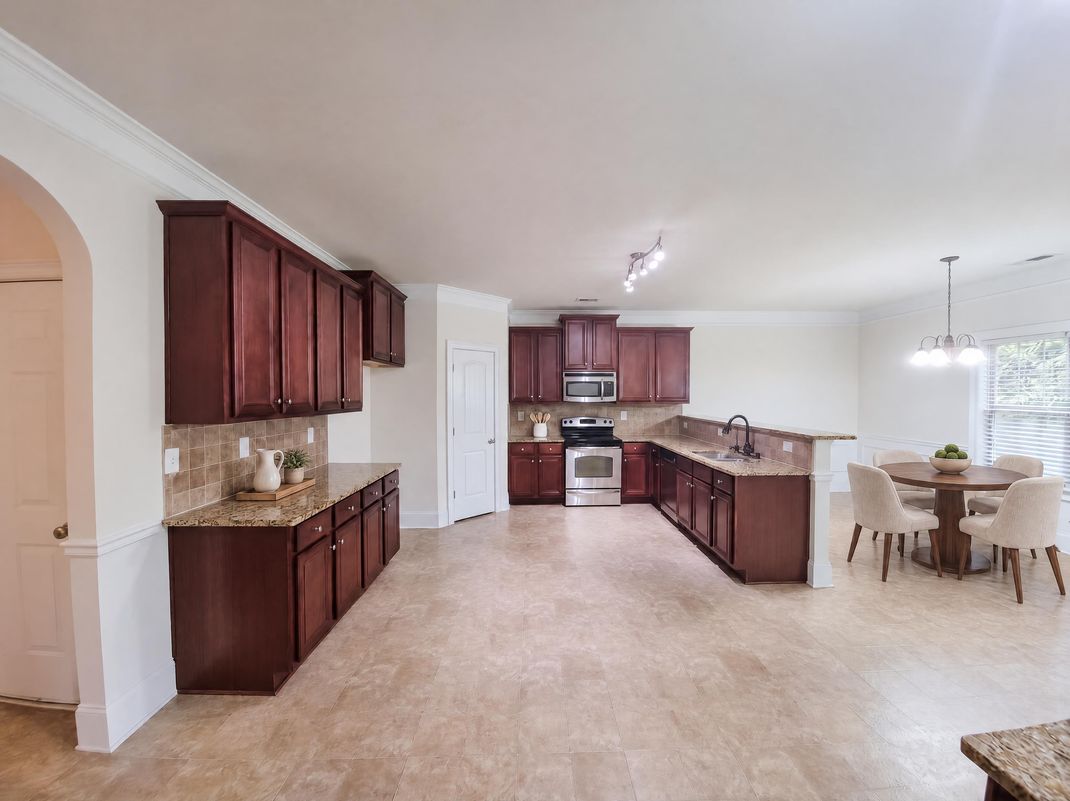 Property photo 2 of 3581 Morinda Dr