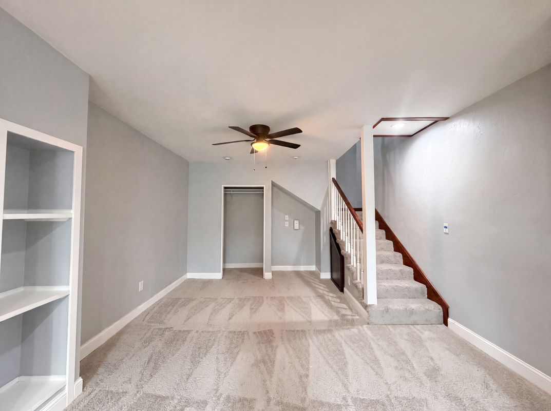 Property photo 3 of 423 N Missouri St