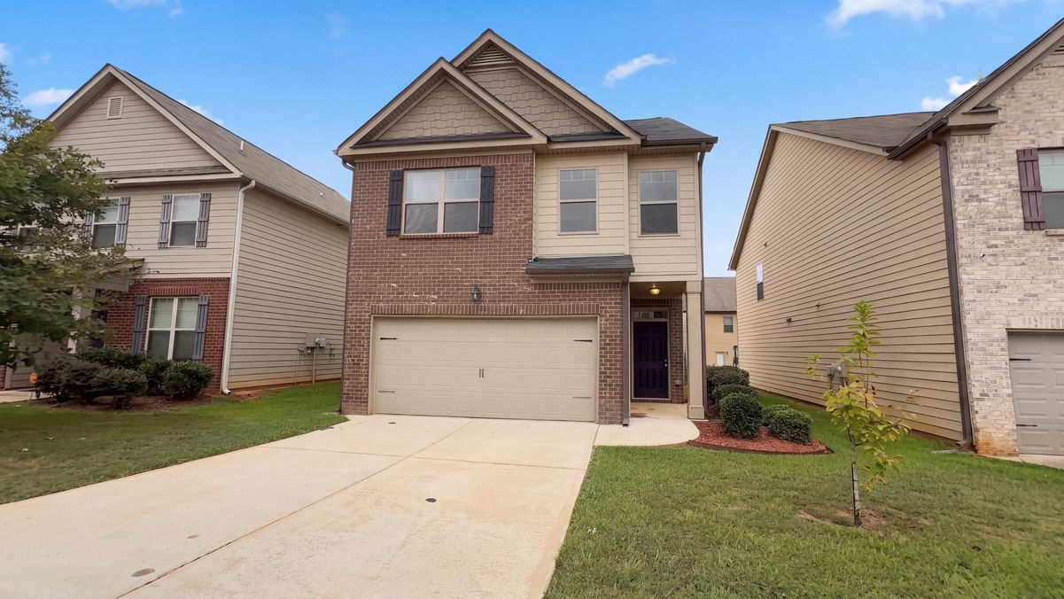 Property photo 1 of 11828 Lovejoy Crossing Blvd
