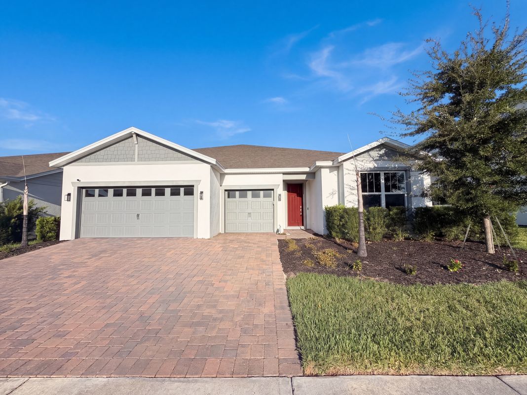 Property photo 1 of 15173 Willow Ridge Dr