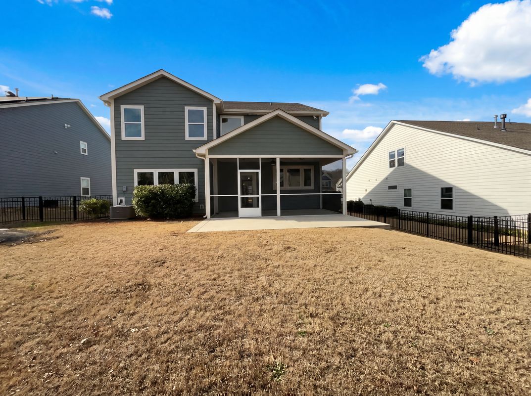 Photo 5 of 18 of 2693 Watergarden St, York, SC