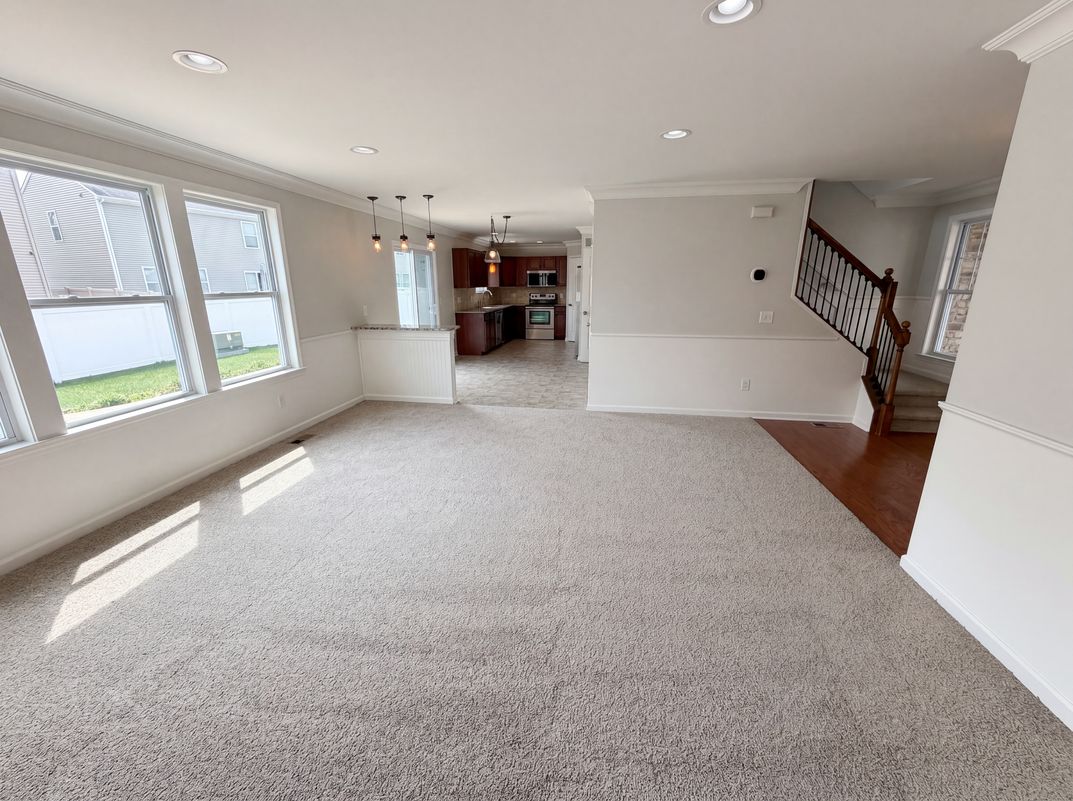 Property photo 3 of 42824 Greystone Dr
