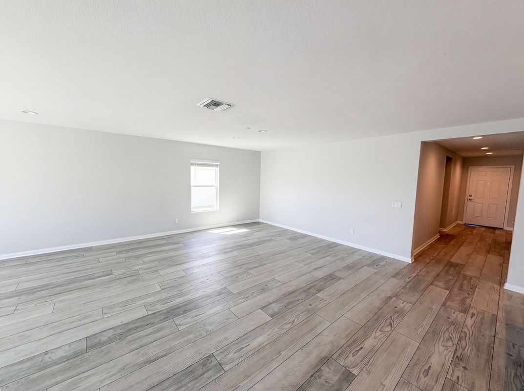 Photo 12 of 23 of 26666 Dash Dr, Menifee, CA