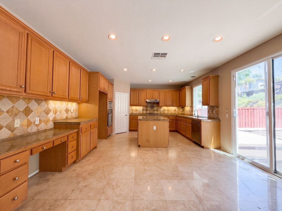 Property photo 2 of 17780 Sweetgum Ln