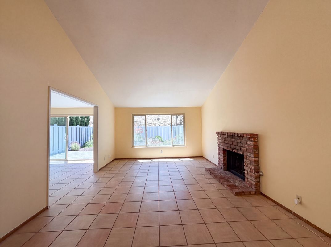Property photo 3 of 123 Ironwood