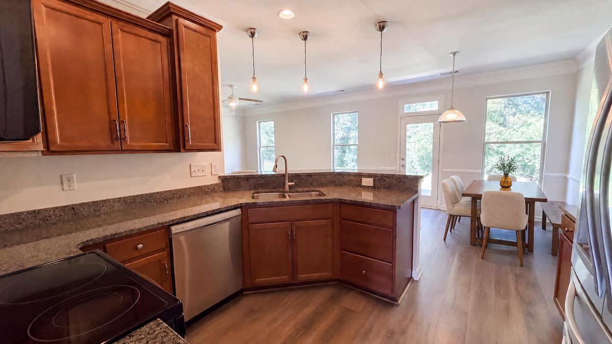 Property photo 2 of 3807 Ernie Dr