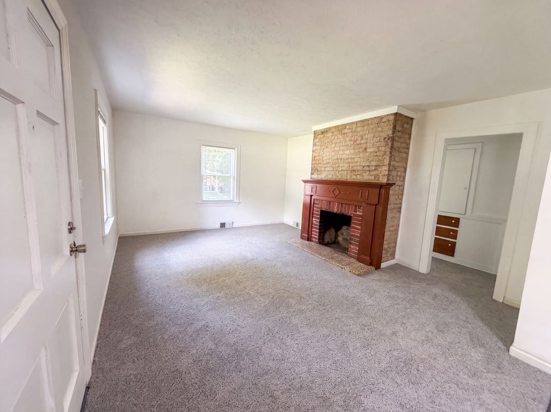 Property photo 3 of 2920 Copley Rd