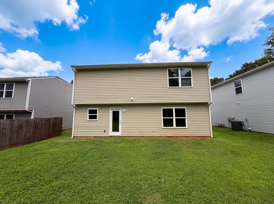 Photo 5 of 24 of 616 Faith Dr SW, Concord, NC
