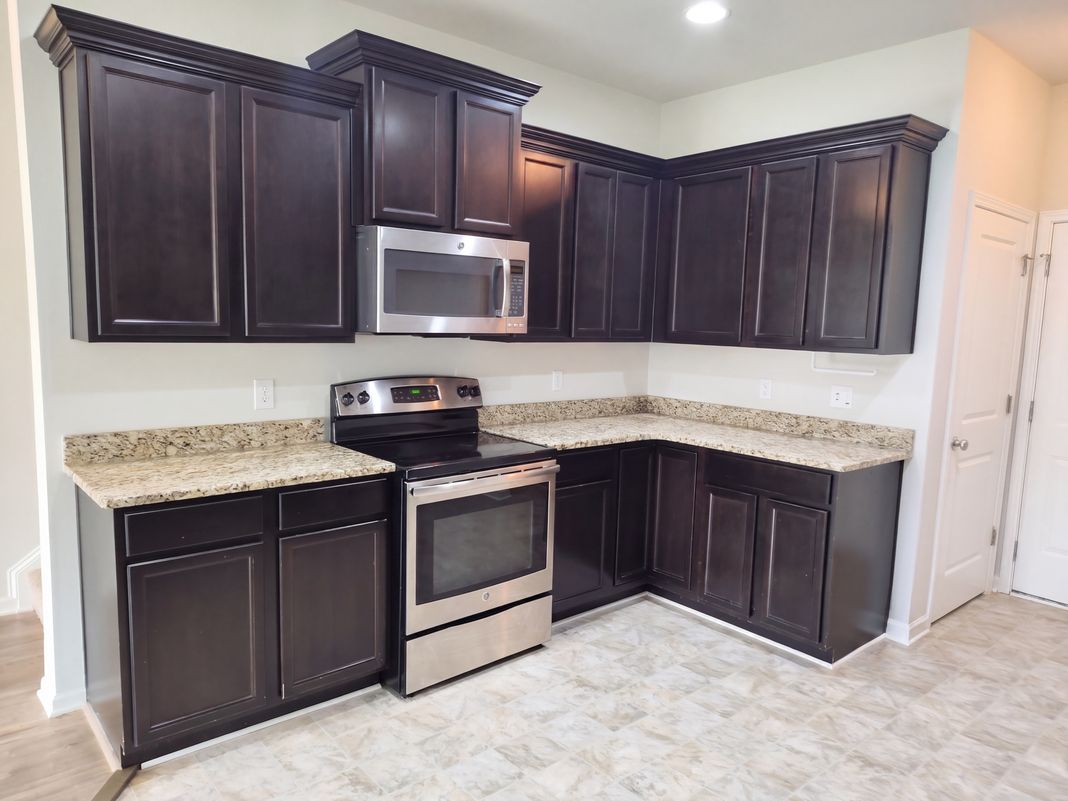 Property photo 2 of 1745 Musket Trl