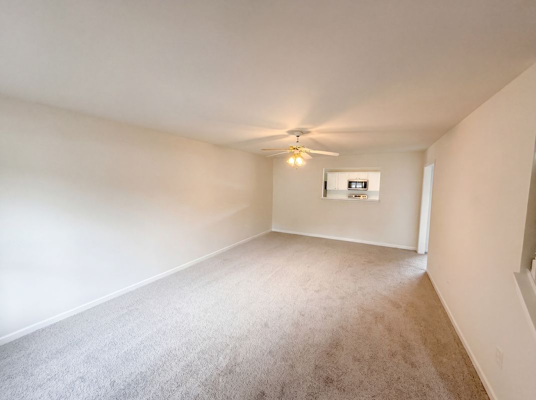 Property photo 3 of 6126 Hickory Lane Dr