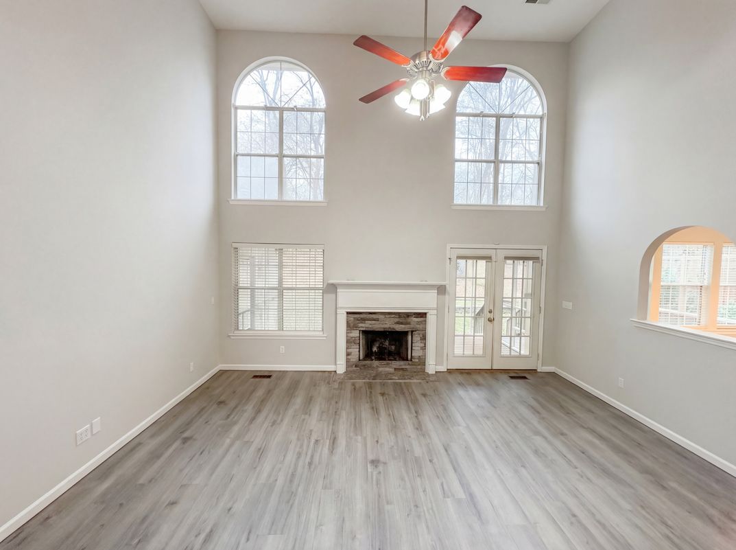 Property photo 2 of 7132 Teaberry Ct