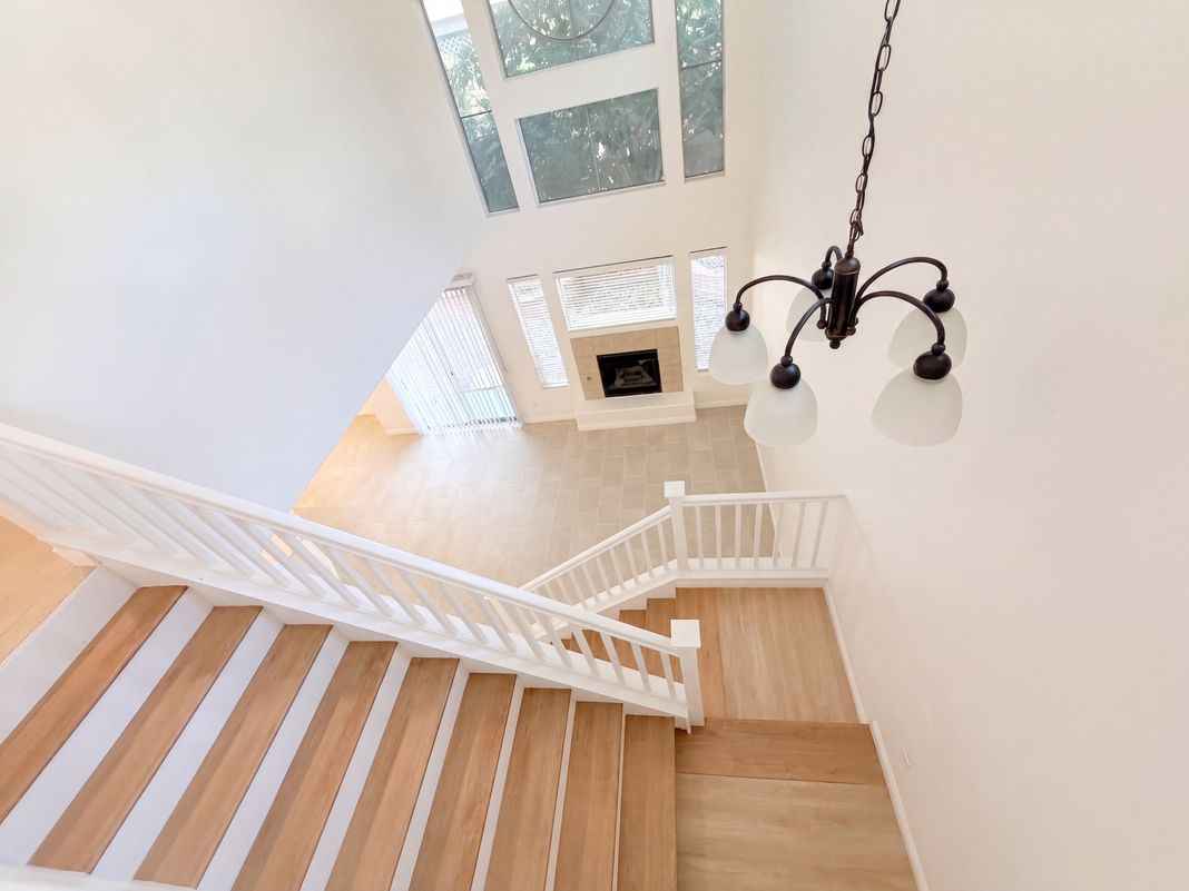 Property photo 3 of 6733 Barrington Hills St