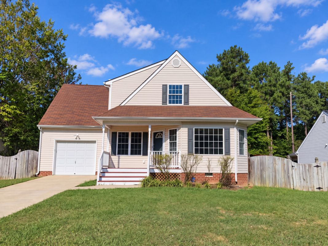 Property photo 1 of 3153 Chartwood Dr