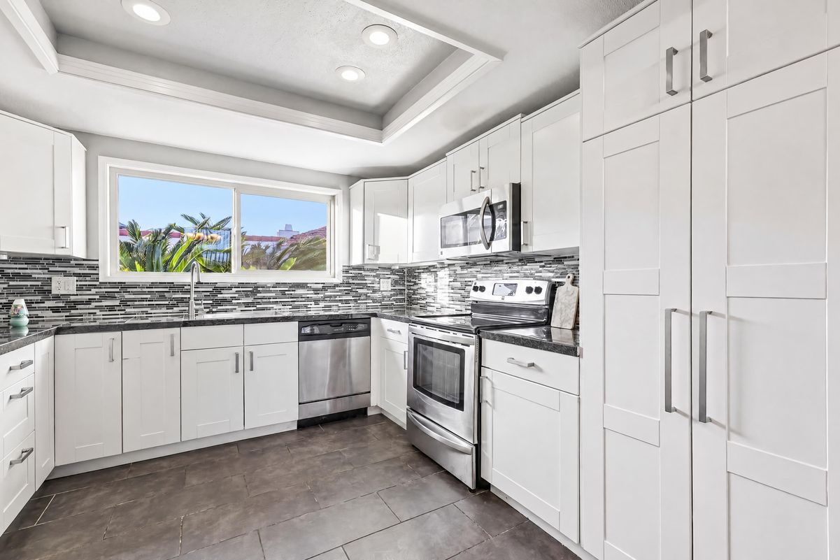 Property photo 2 of 31908 Del Cielo Este Unit 4C