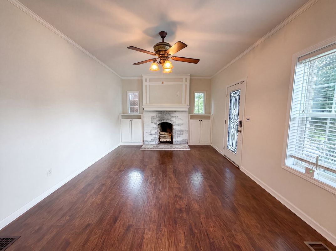 Property photo 3 of 1773 Sylvan Rd SW