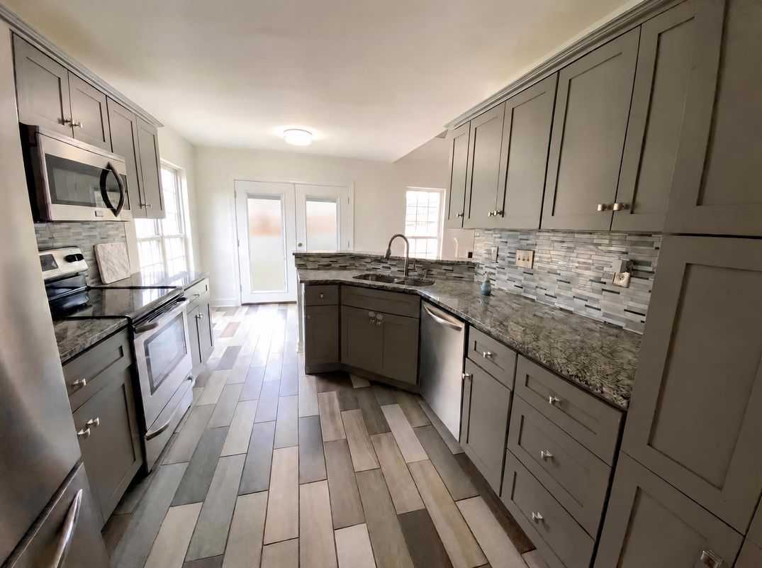 Property photo 2 of 7508 Free Ct