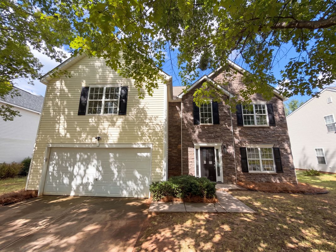 Property photo 1 of 815 Southridge Dr