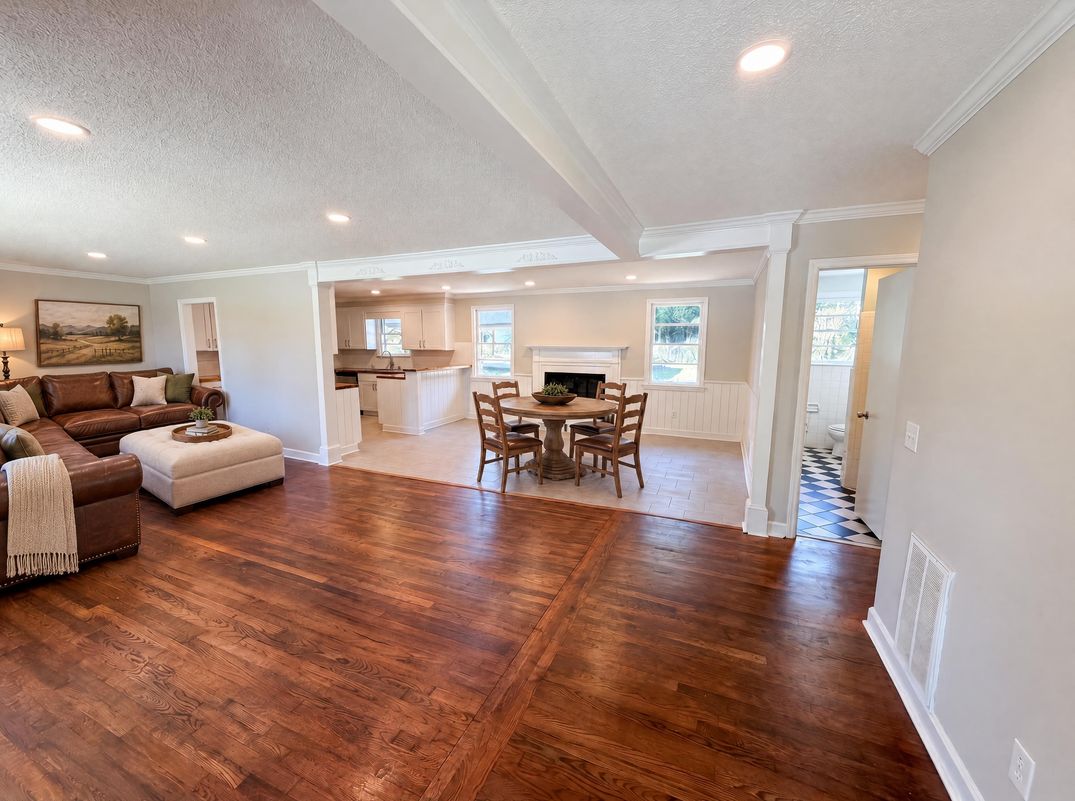 Property photo 3 of 1817 Neptune Dr