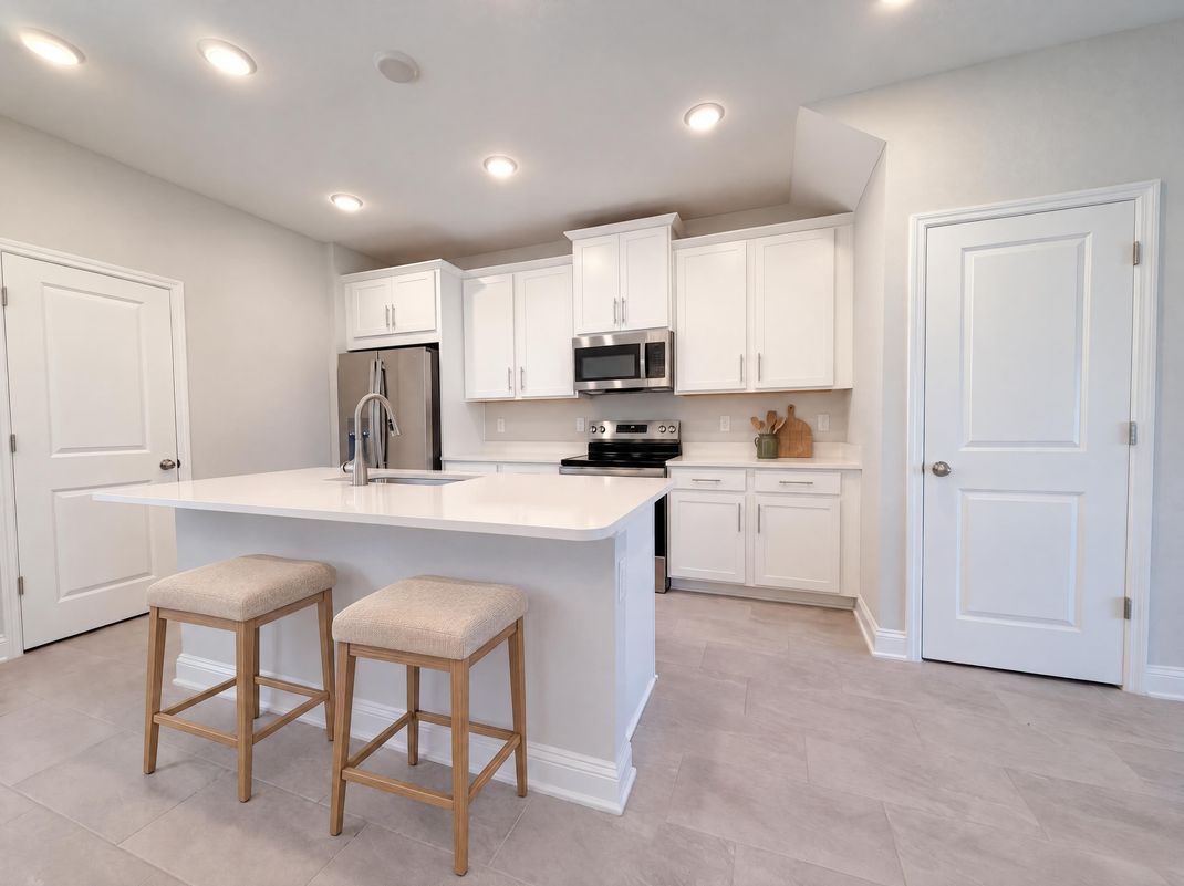 Property photo 2 of 14053 Sterely Ct S
