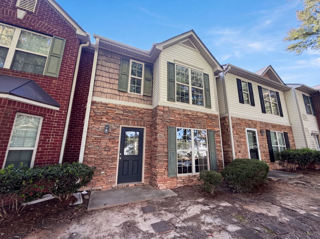 Property photo 1 of 7202 Gotland St