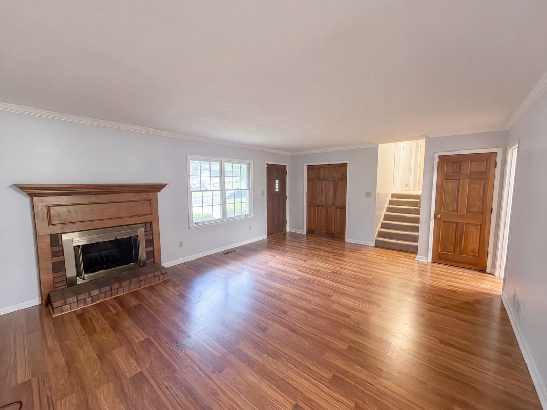 Property photo 3 of 3318 Ben Hill St SW