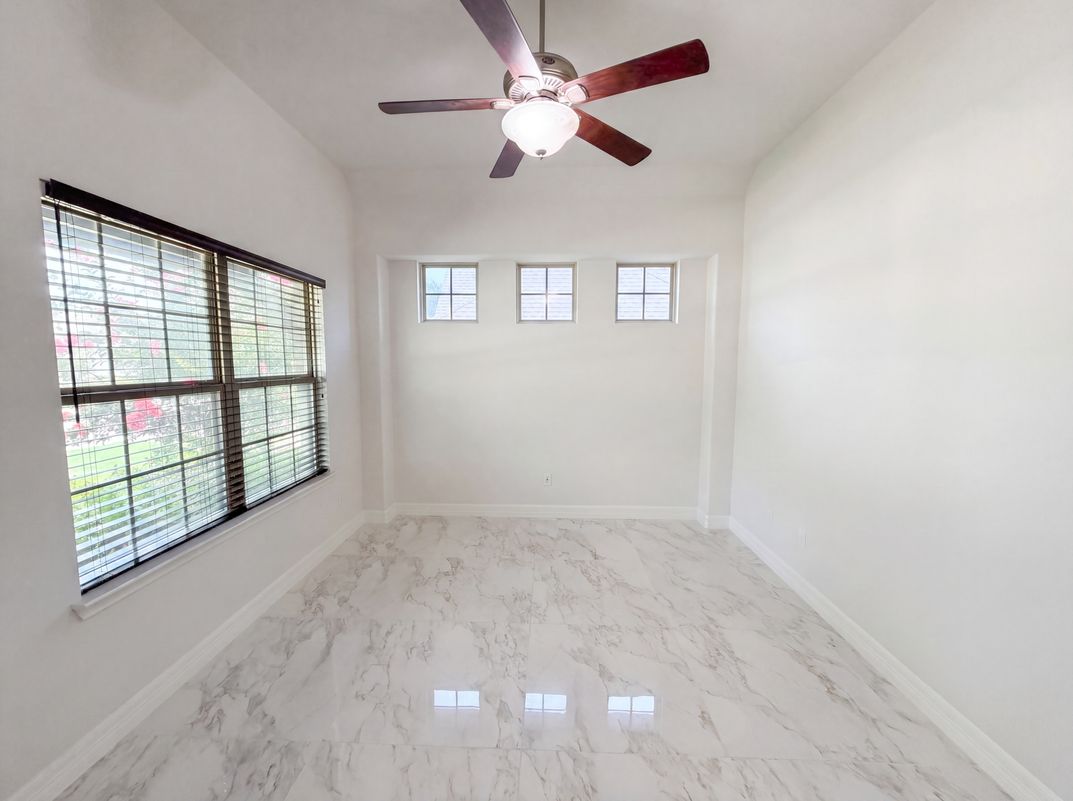 Photo 10 of 19 of 1604 Hollowback Dr, Leander, TX