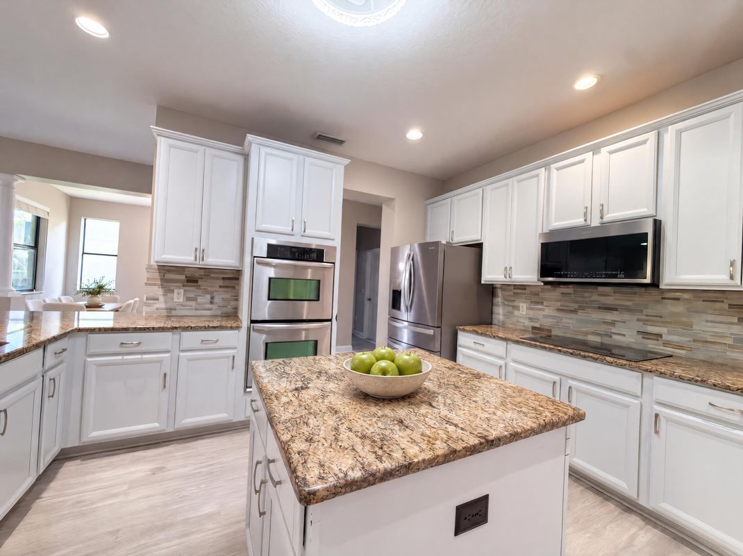 Property photo 2 of 12424 Belcroft Dr