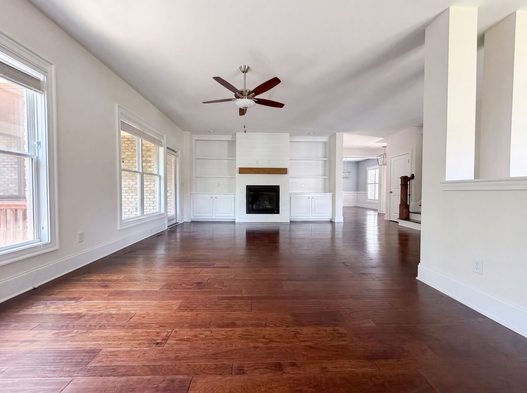 Property photo 3 of 205 Avocet Ln