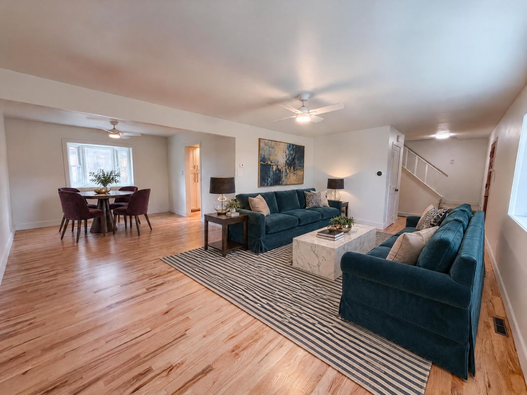 Property photo 3 of 9301 Raleigh Ct