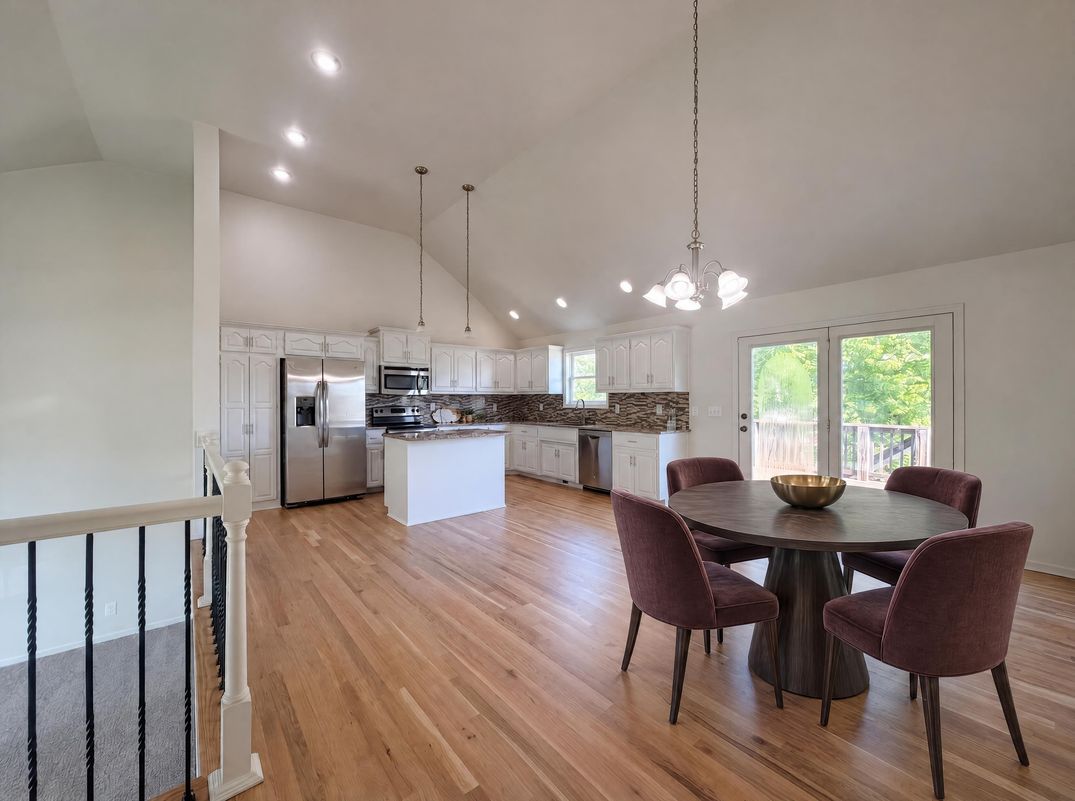 Property photo 2 of 1105 Fox Run Trl