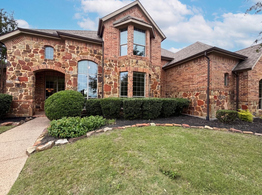 Property photo 1 of 928 Homestead Dr