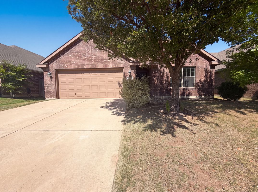 Property photo 1 of 11920 Hassop Ln