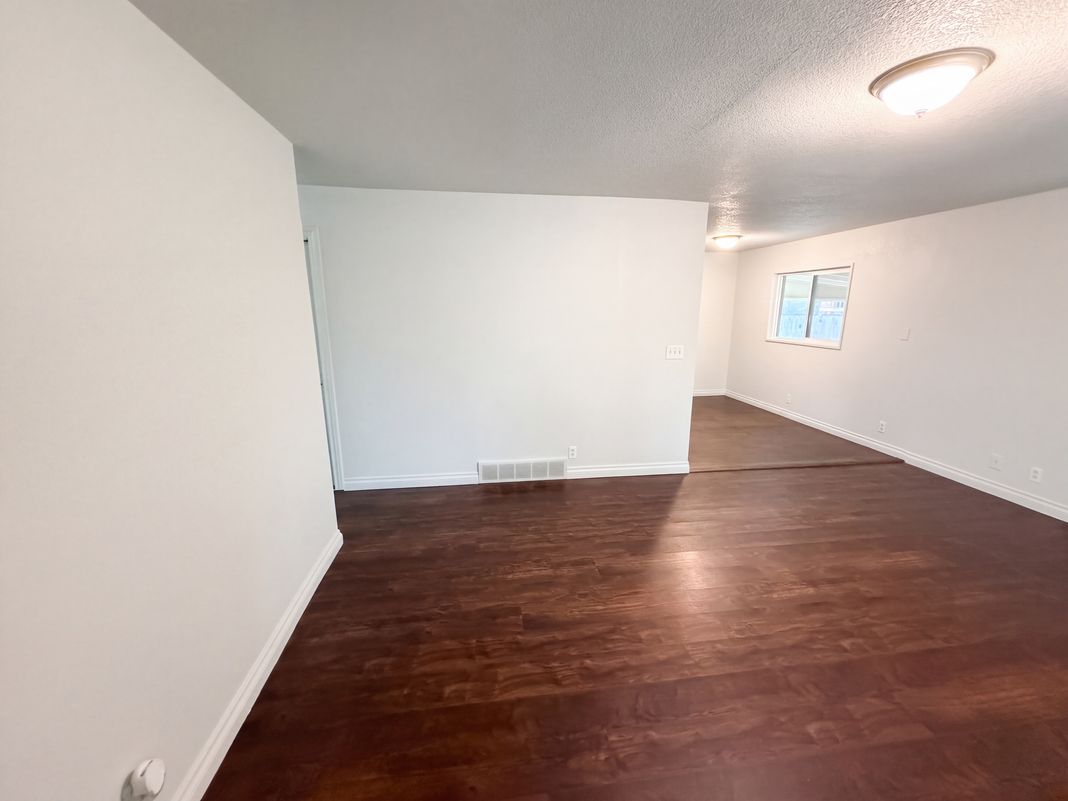 Property photo 3 of 1330 Quentin St